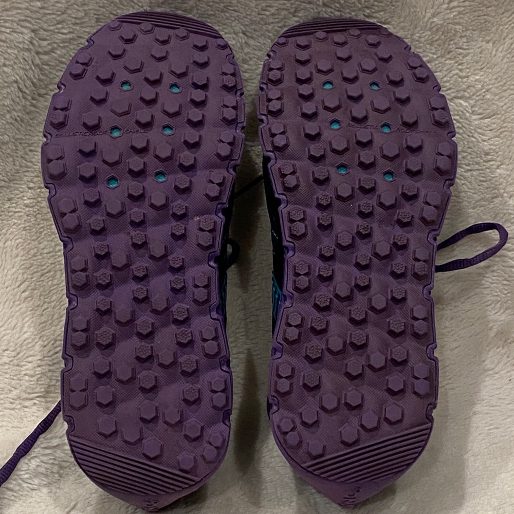 Women's Brooks PureGrit 5 Pure Grit Athletic Trail Running Shoes Size 6.5 VGC - Picture 14 of 14